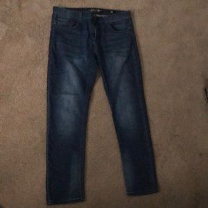 Seven7 Jean - Slim Fit